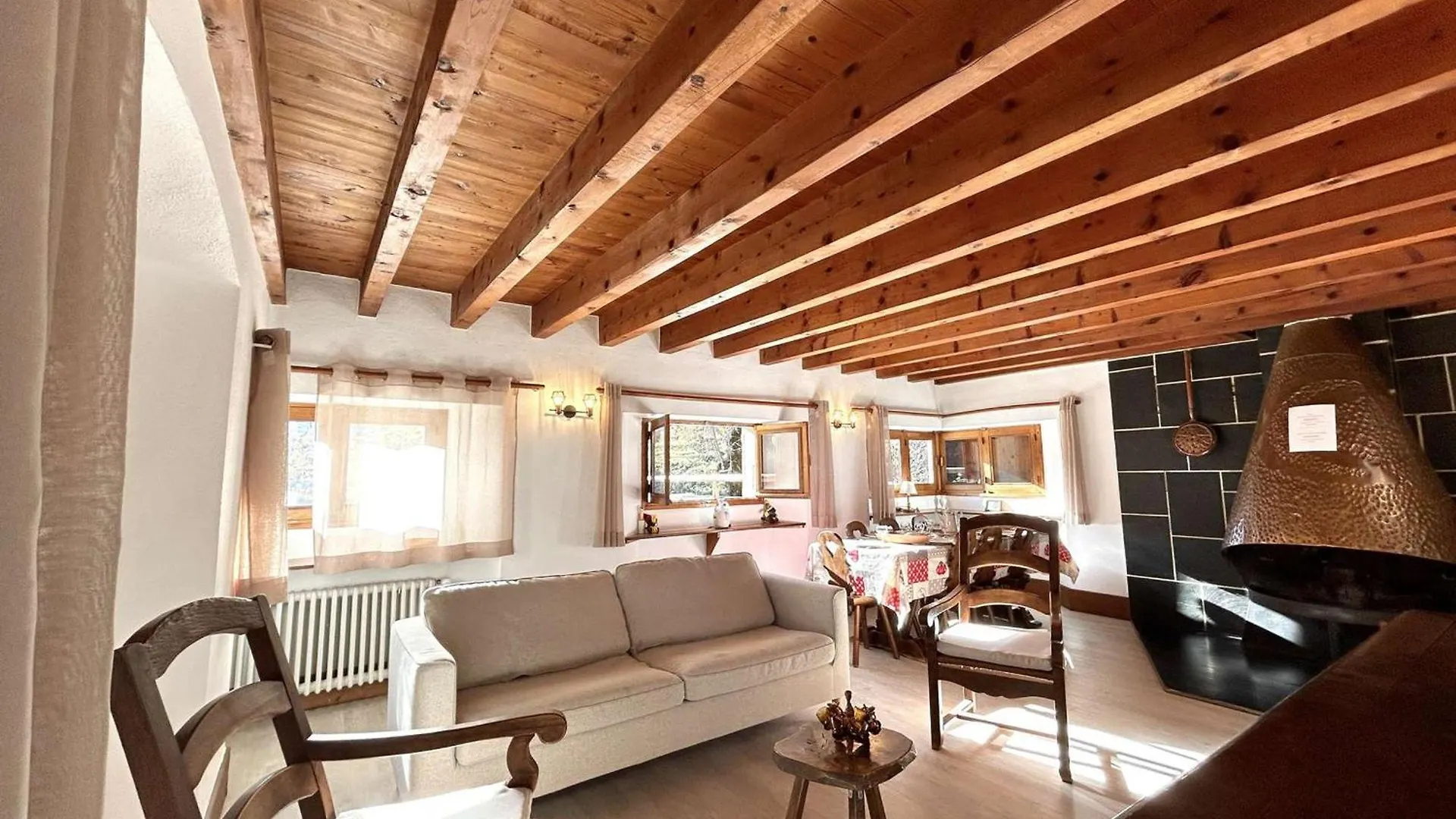 Chalet En Pierre 4 P. Pour 6 Pers. A Meribel, Navette Gratuite Et Grande Terrasse - Fr-1-180-583 Les Allues 0*,  France