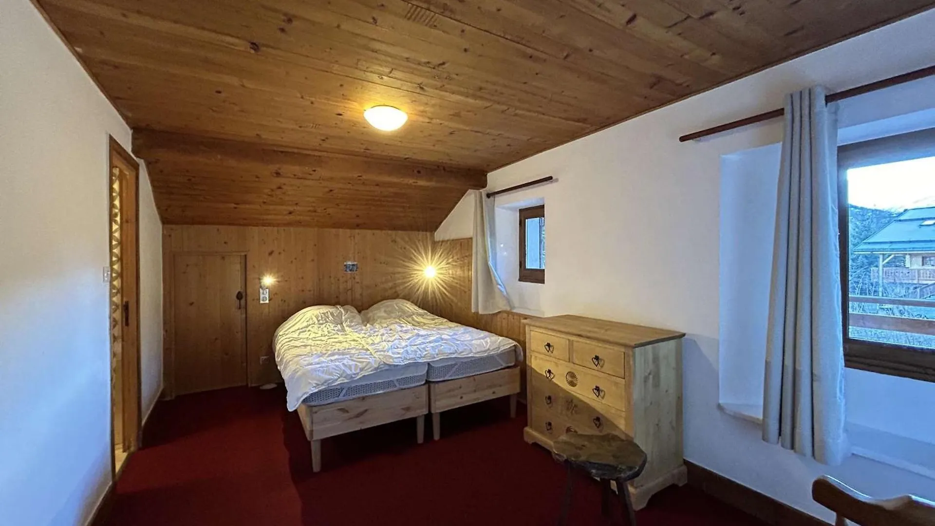 Chalet En Pierre 4 P. Pour 6 Pers. A Meribel, Navette Gratuite Et Grande Terrasse - Fr-1-180-583 Les Allues